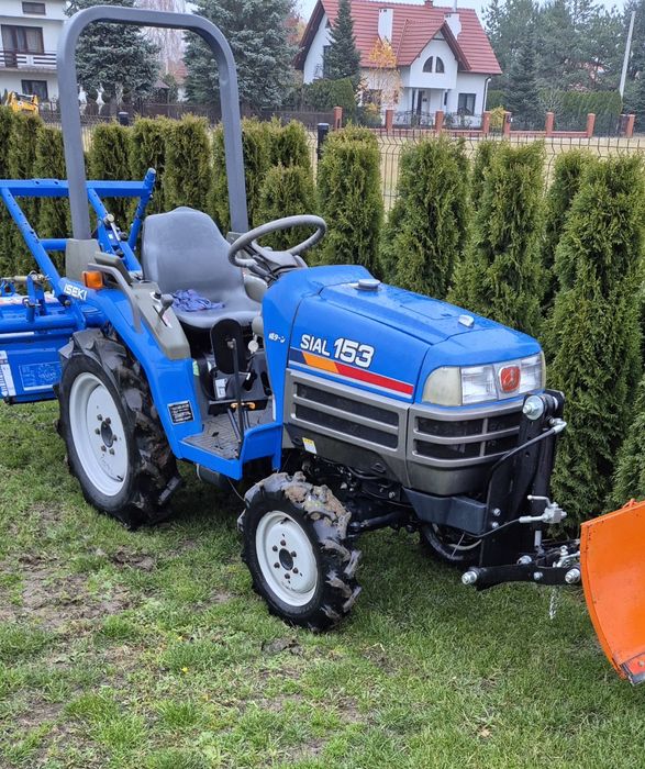 Japoński traktorek ISEKI SIAL 153 z glebogryzarką i plugiem