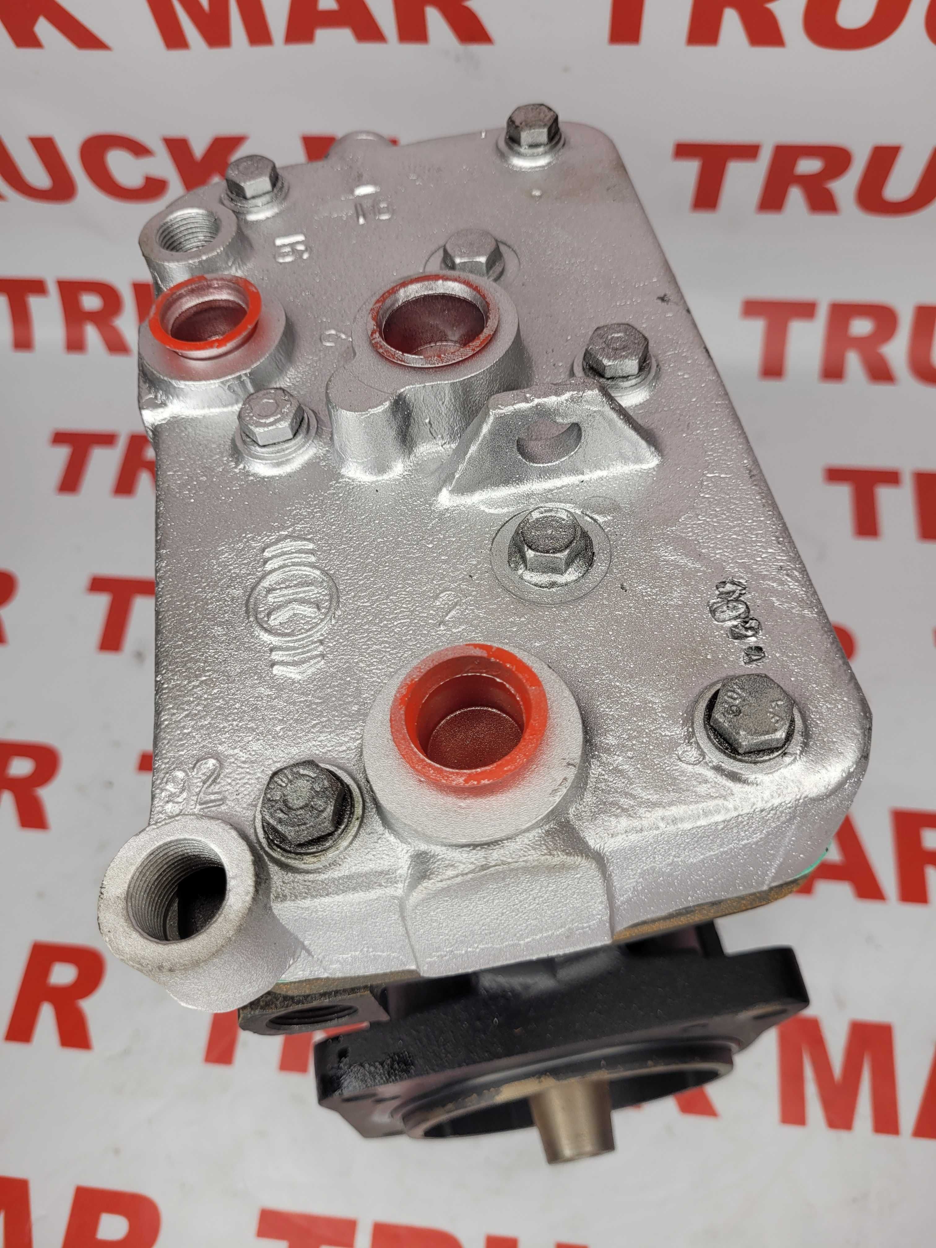 SPRĘŻARKA POWIETRZA scania R 057.9321 z wyjściem na pompę 2 cylindry