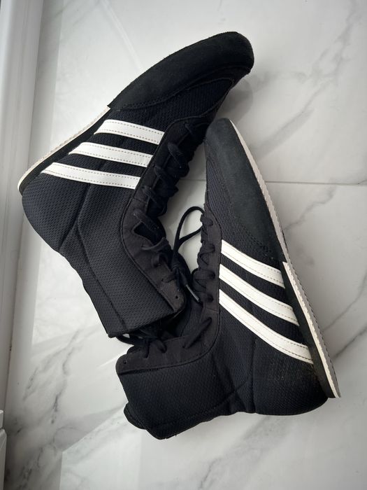 Борцівки боксерки Adidas    39 розмір 24.5 см
