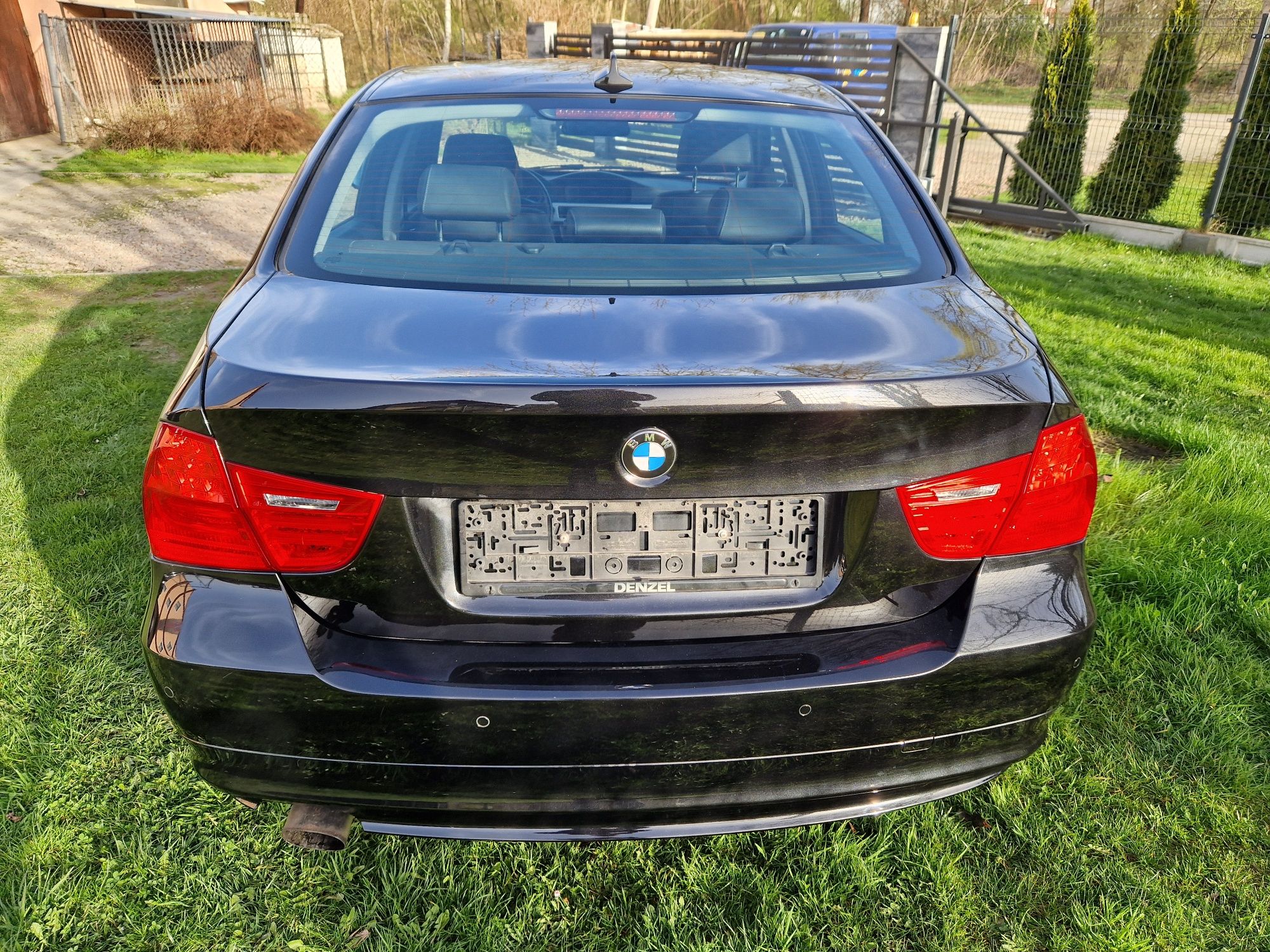 BMW 3 E90 2.0 BEZYNA Navi Skóry Ładna