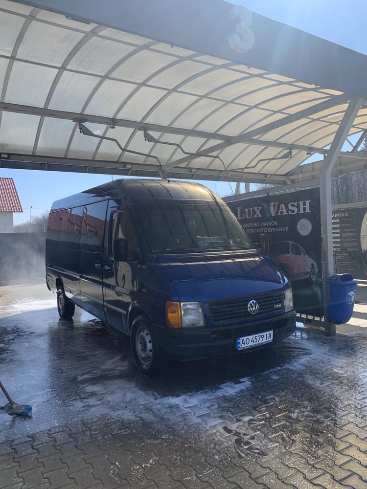 Автобус Volkawagen LT