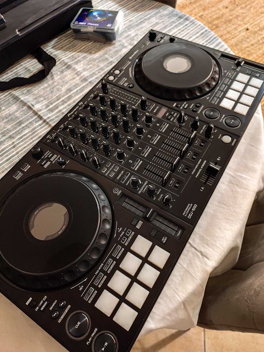 Pioneer DDJ-1000 + Deck Saver