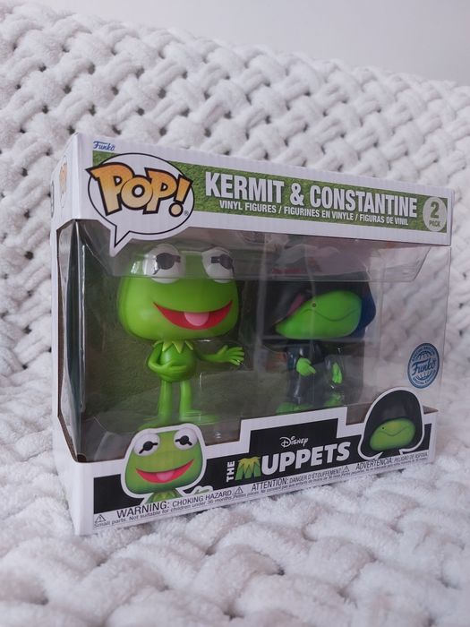 Funko pop kermit & constantine