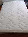 Cama com colchão
