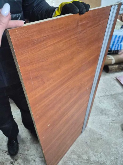 В продажу шафа купе б/в