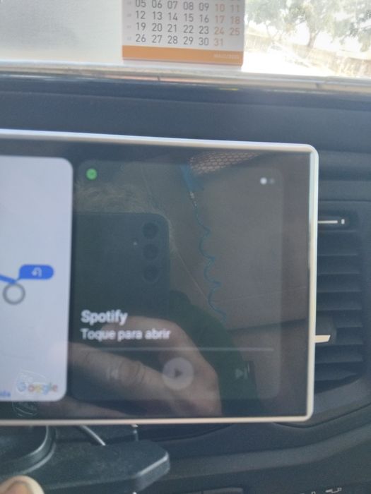 Sistema Multimédia 11 polegadas