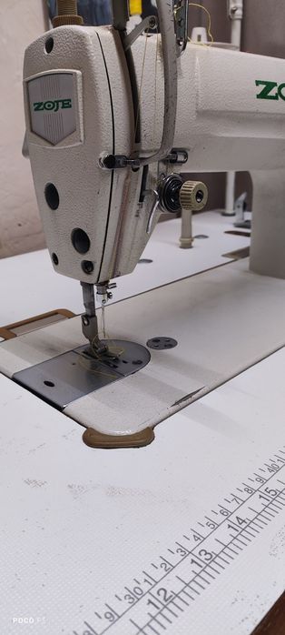 Промислова швейна машина ZOJE