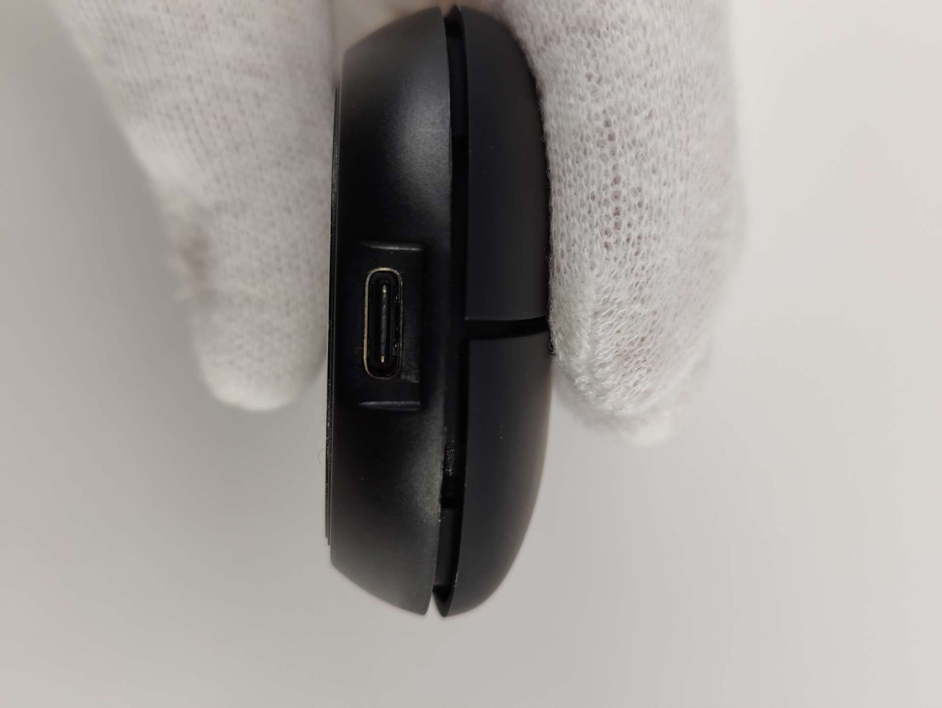 Trust Mysz bezprzewodowa PUCK z Bluetooth lub 2,4 GHz
