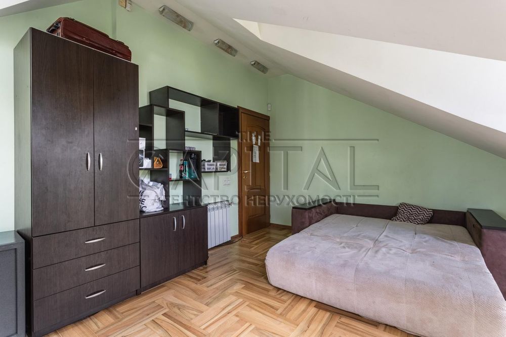 Оренда будинку біля Оболоні 450м2 120 соток у мальовничій лісовій зоні