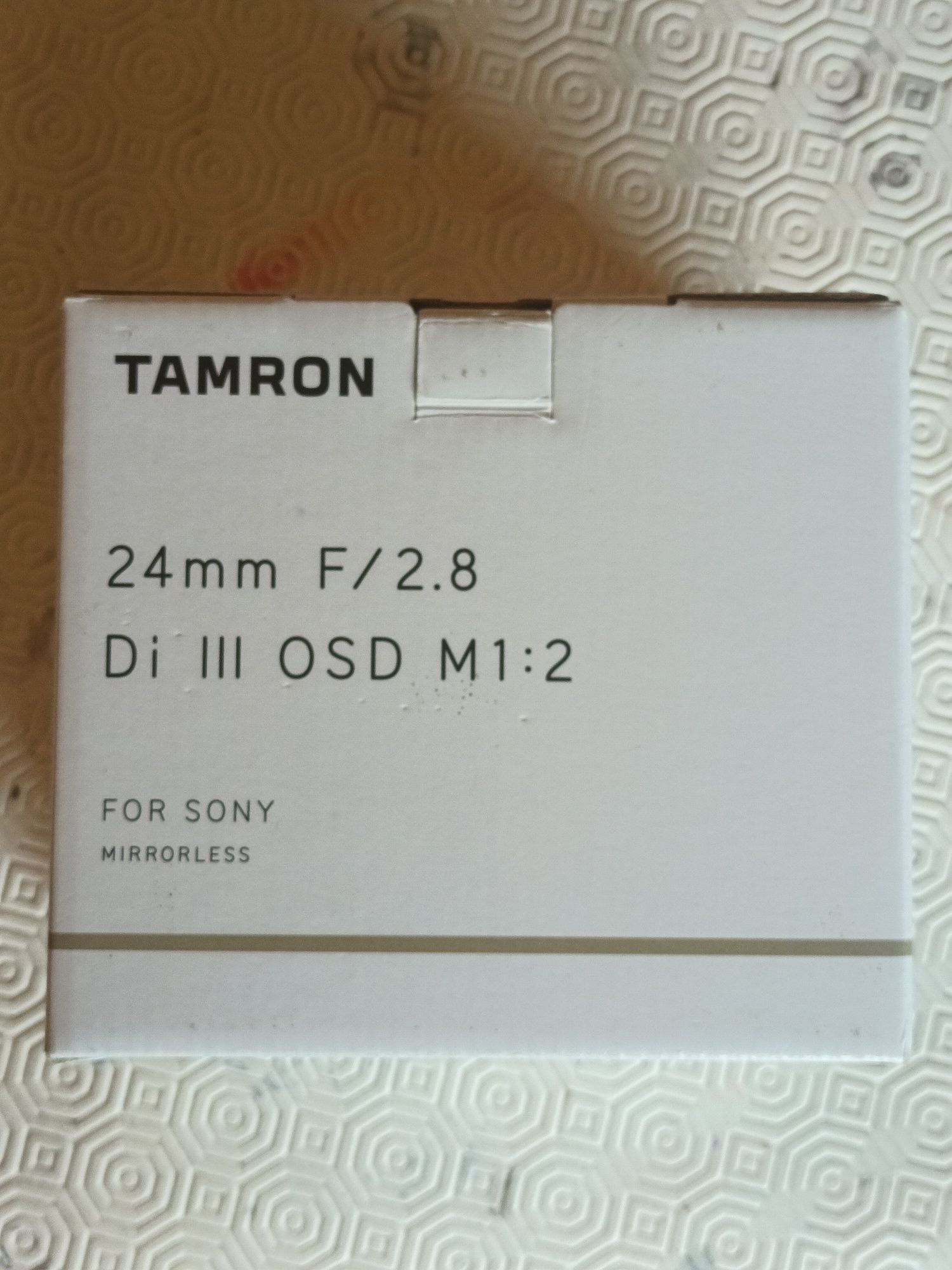 Tamron 24mm f2.8 sony