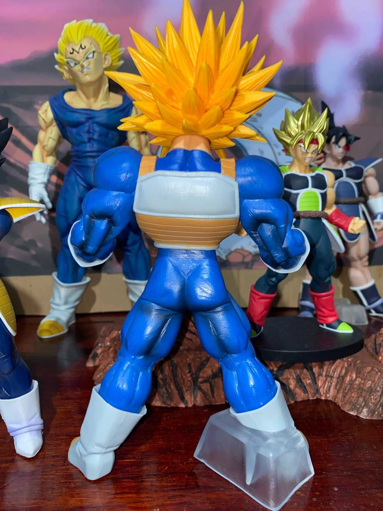 Dragon Ball Z TRUNKS Figurka ANIME 25 cm