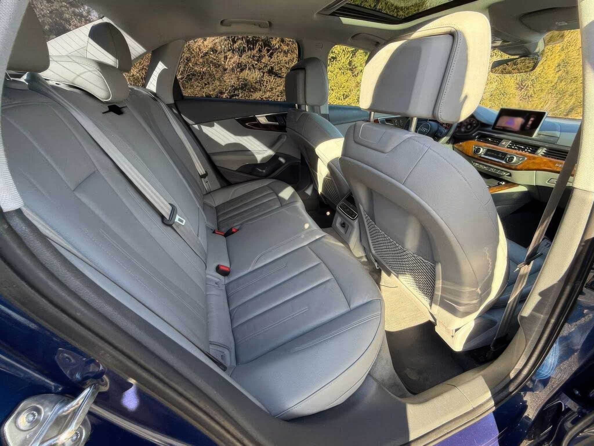 2017 Audi A4 quattro Premium Plus