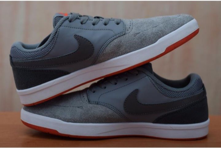 Кроссовки Nike SB