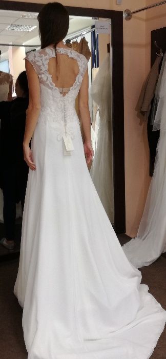 Suknia ślubna Nerita 34-36, 165cm, z długim trenem, welon