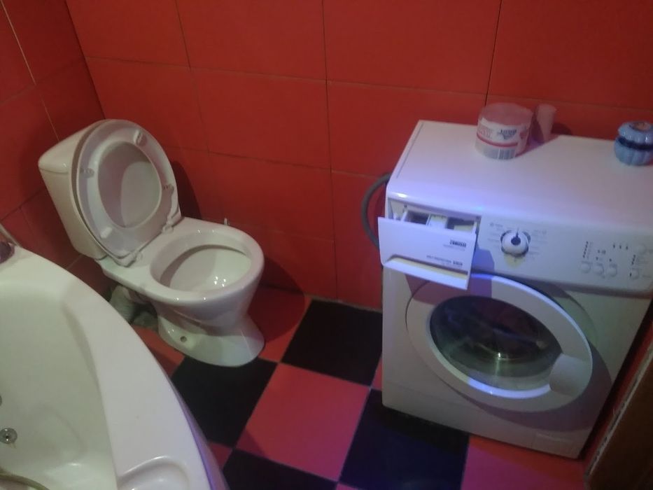 Подобово погодин 3 кім квартира Автономне опалення 6 спальних місць