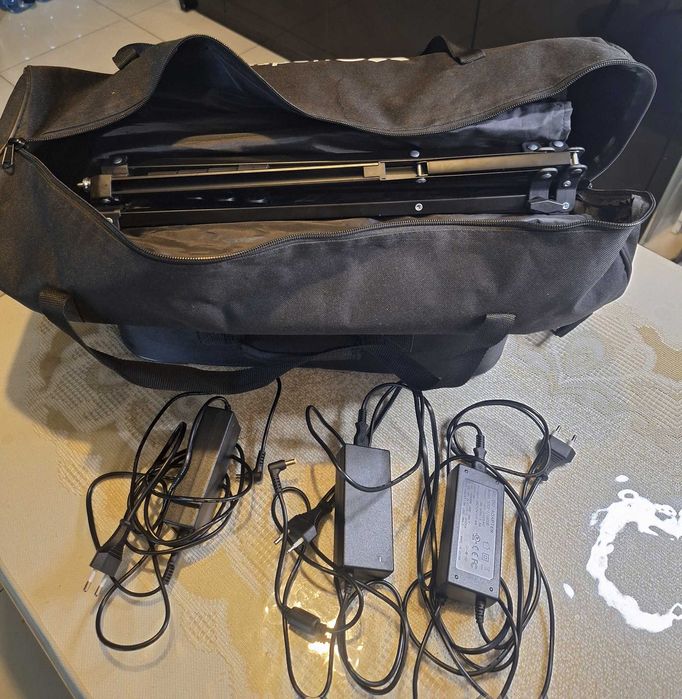 Lampy Quadralite SVL-400