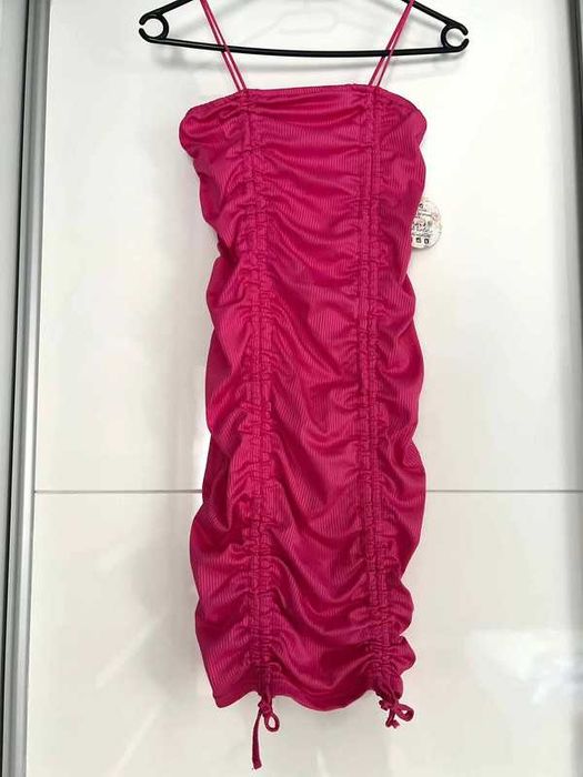 Prześliczna sukienka, rozmiar 36/38, różowy kolor, weeding, wesele