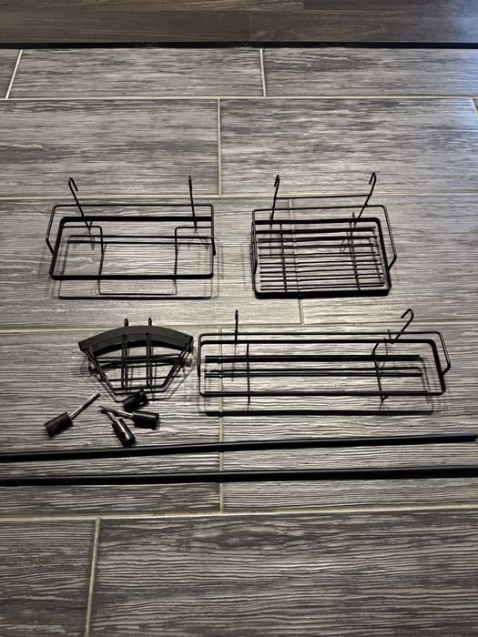 Sprzedam relingi kuchenne wraz z półeczkami marki Ikea