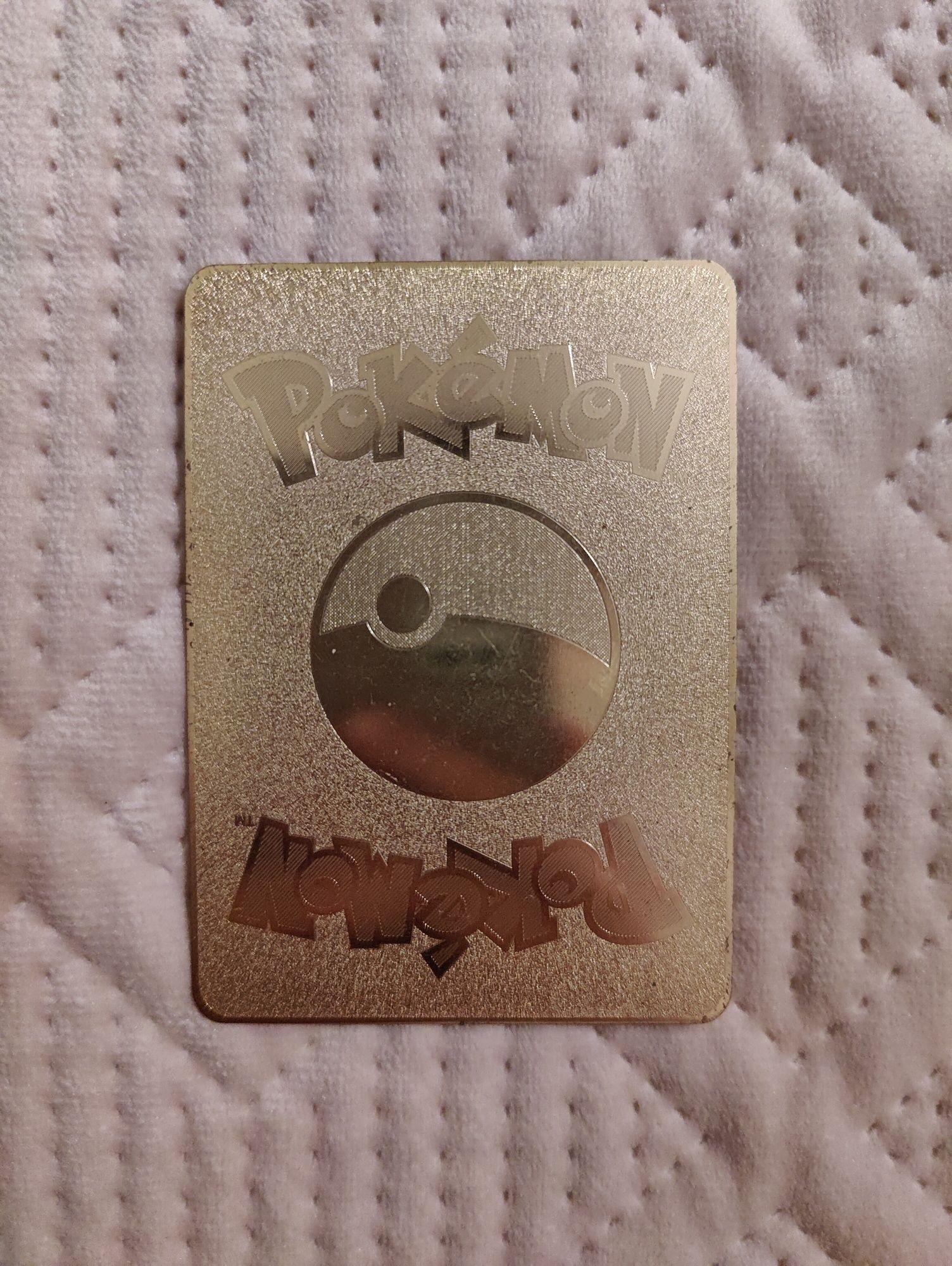 Carta Pókemon- Charizard GX de Metal