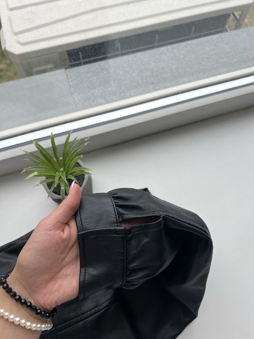 Zara зара еко шкіра кожані шкіряні штани брюки висока посадка