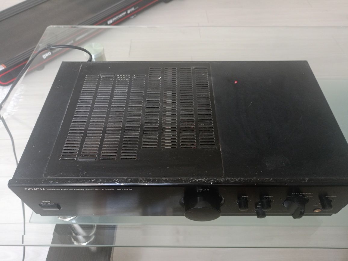 Wzmacniacz Denon 200w