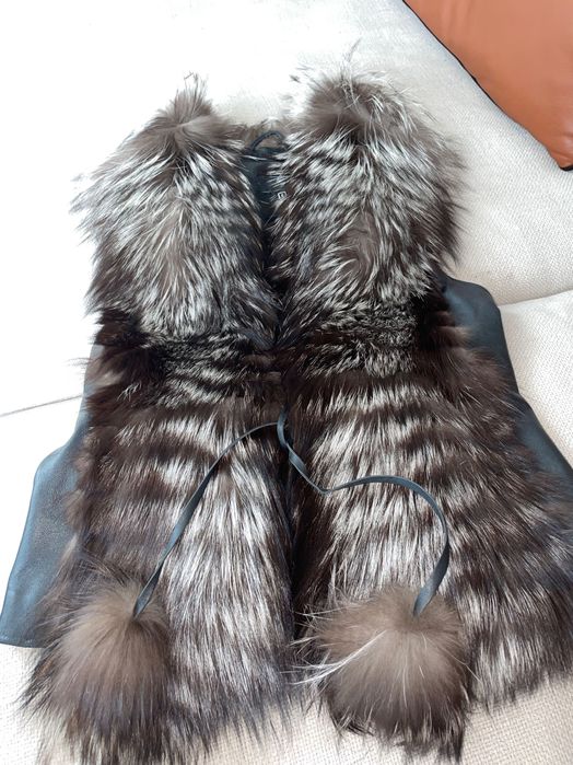 Kamizelka skórzana z futrem naturalnym S