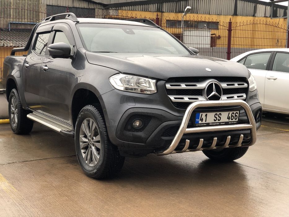 Mercedes X kangur orurowanie przednie A-Bar chrom