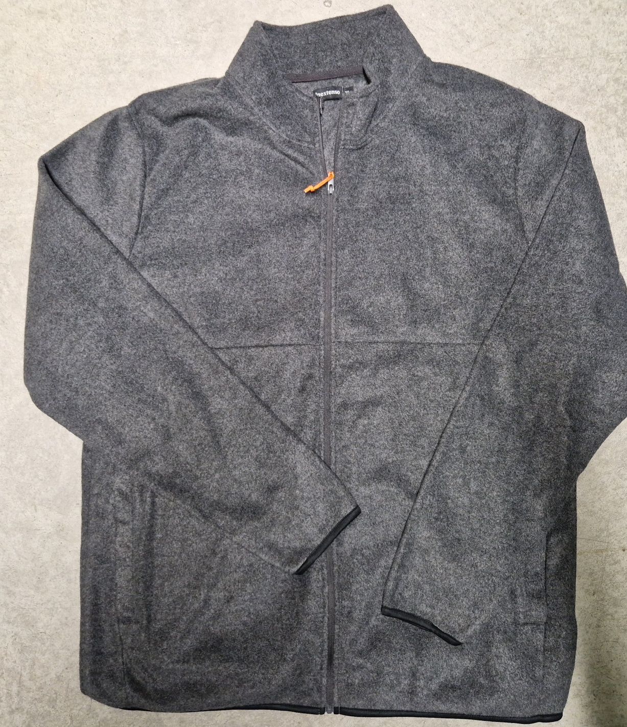 Sweartshirt camisolas polar novo a estrear xxl n 50-54
Pvp 29 eur
Em p