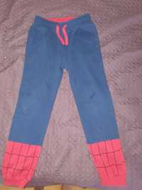 Spider men spodnie 140