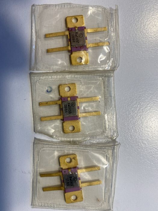 Микросхема К142ЕН5Г (AU)