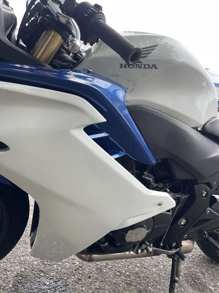 Honda Cbr 600f impecavel