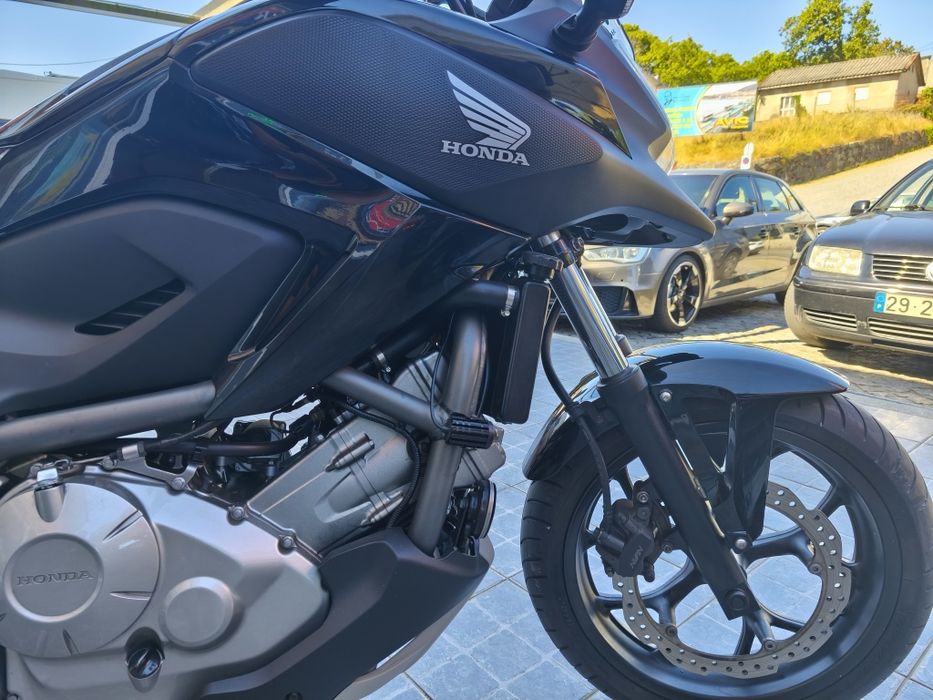 Honda nc 750x   ano 2023 em excelente (ler o anúncio)