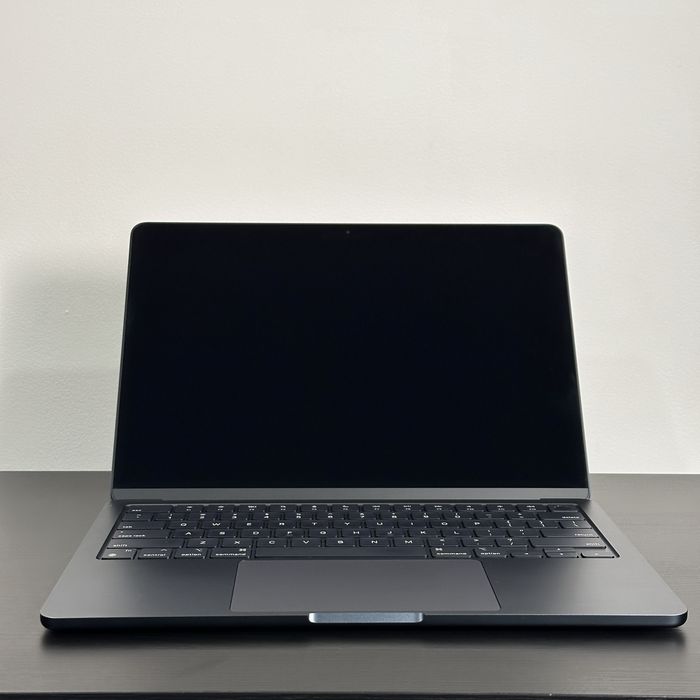 MacBook Air 13.6” M2 8/256GB Midnight (вітрина)