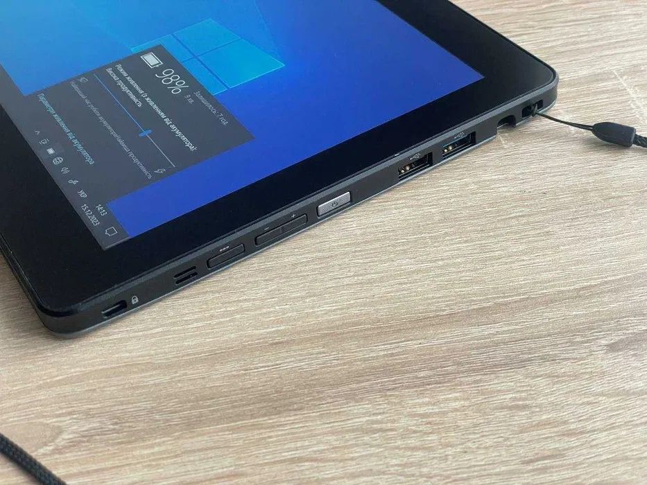 Fujitsu q616 m5 4/128gb. 11" win10 як новий