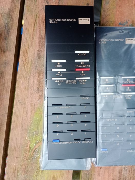 Pilot nowy fabryczny Sansui RV-95