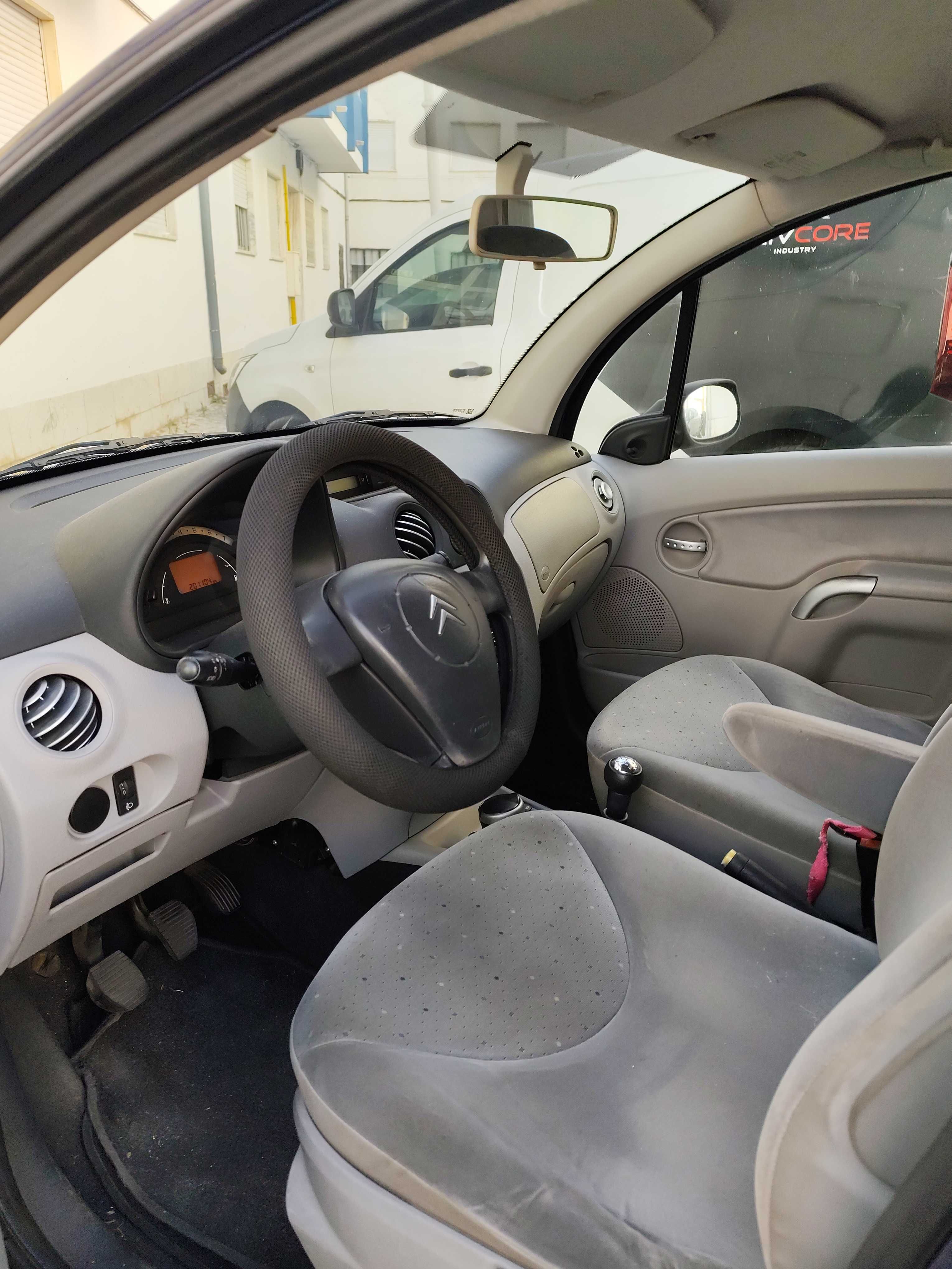 Vendo Carro 2 lugares