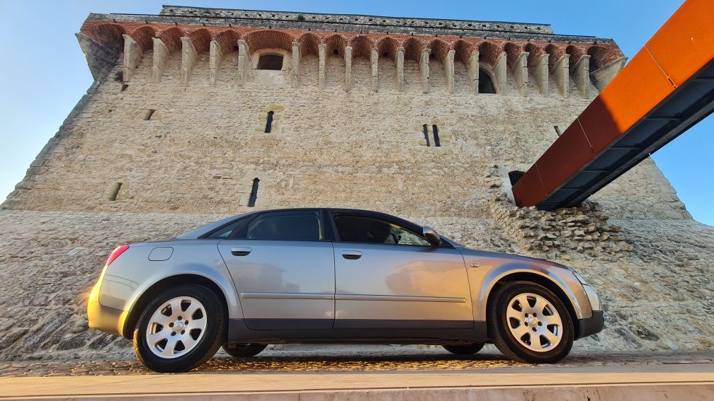 Audi A4 1.9 130cv 2003
