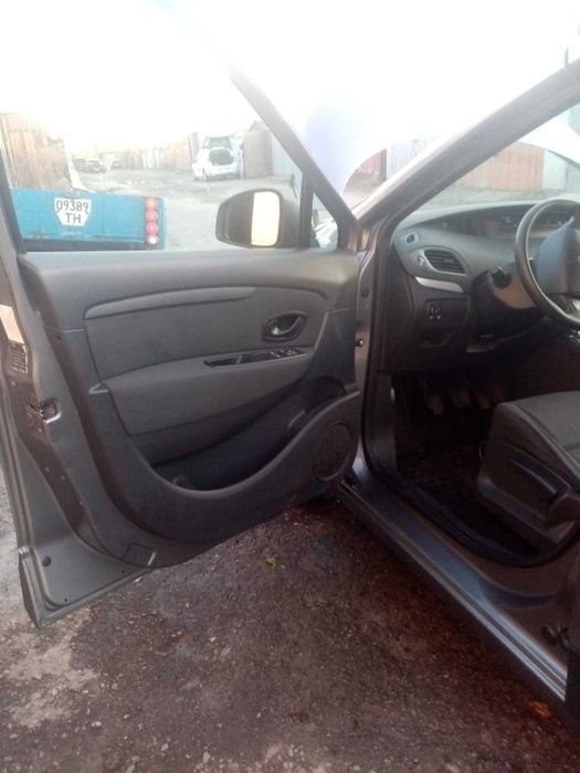 продам Renault Scenic