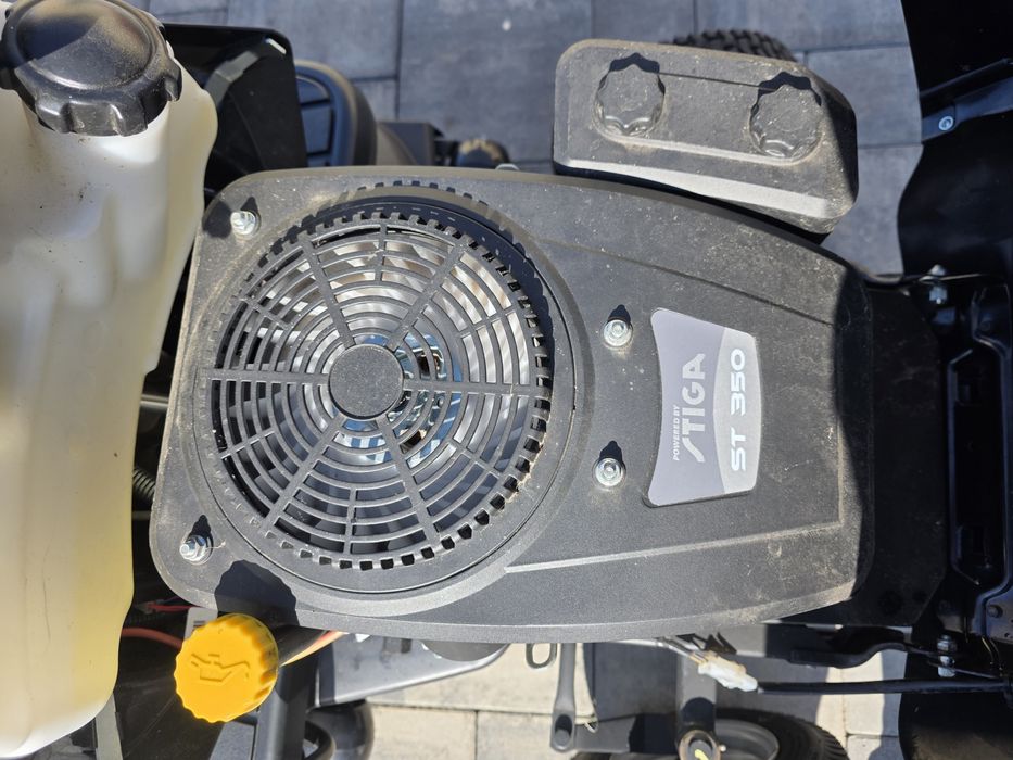 Kosiarka traktorek Alpina AT4 84A Husqvarna