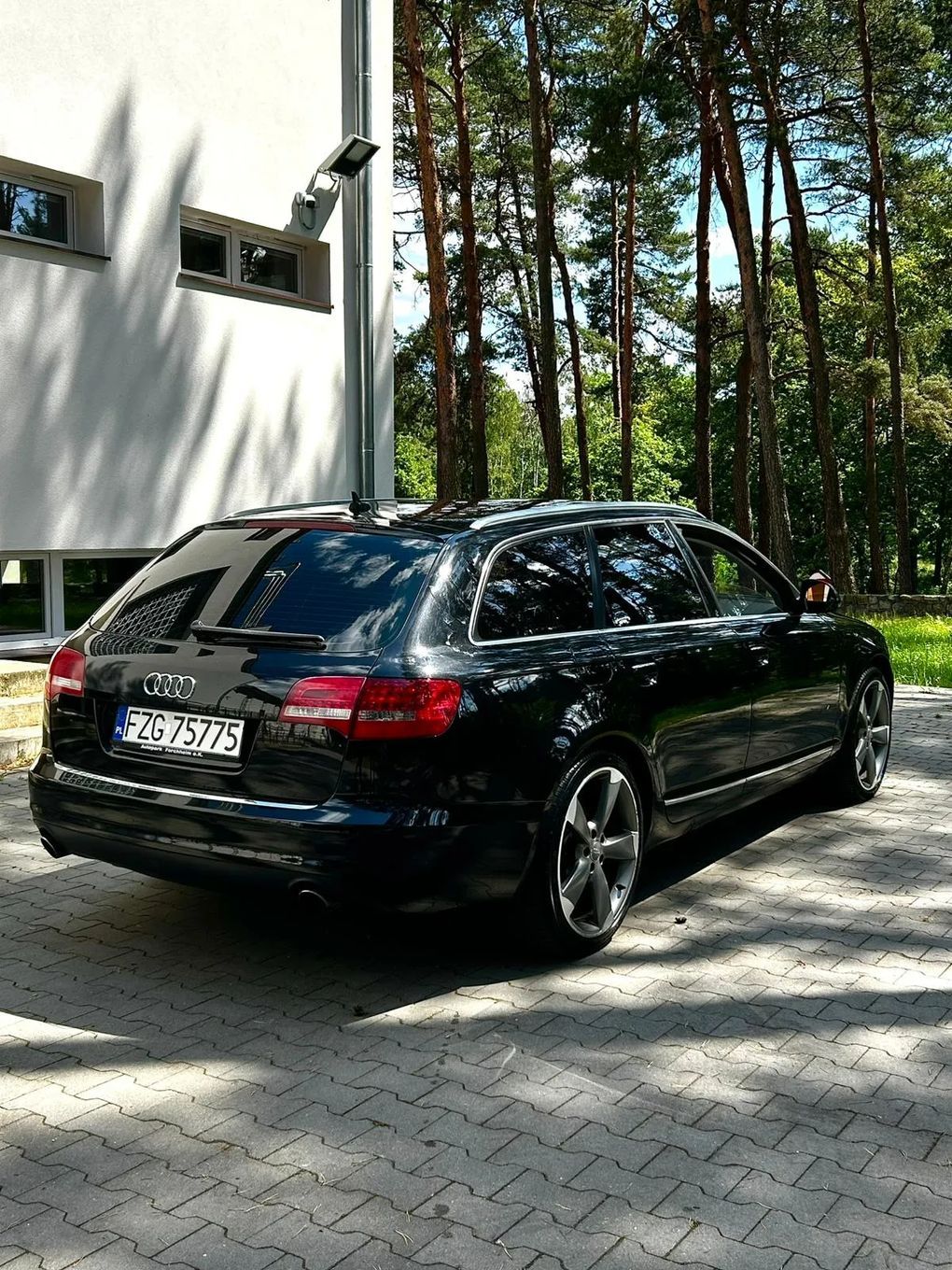 Audi A6 Audi a6 c6 2.8 v6 manual !!