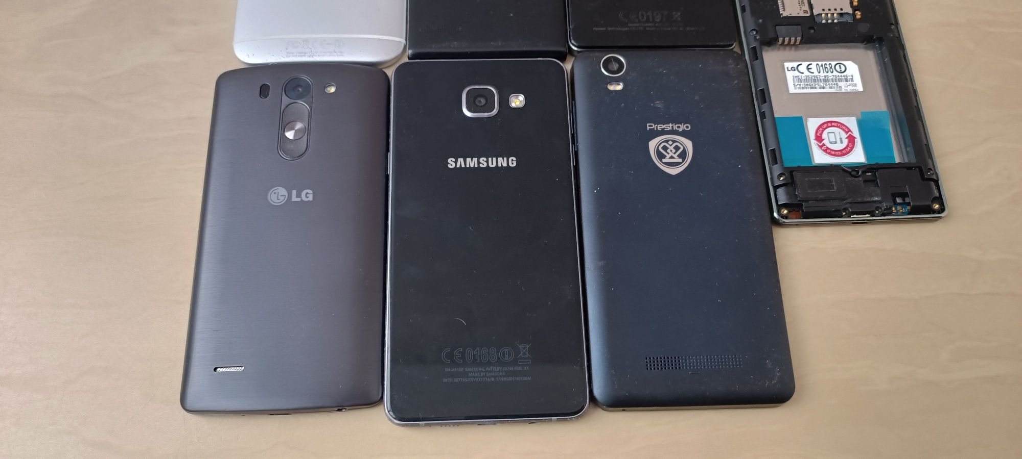 Мобільні телефони під відновлення, на запчастини Huawei ,LG,Sony, HTC