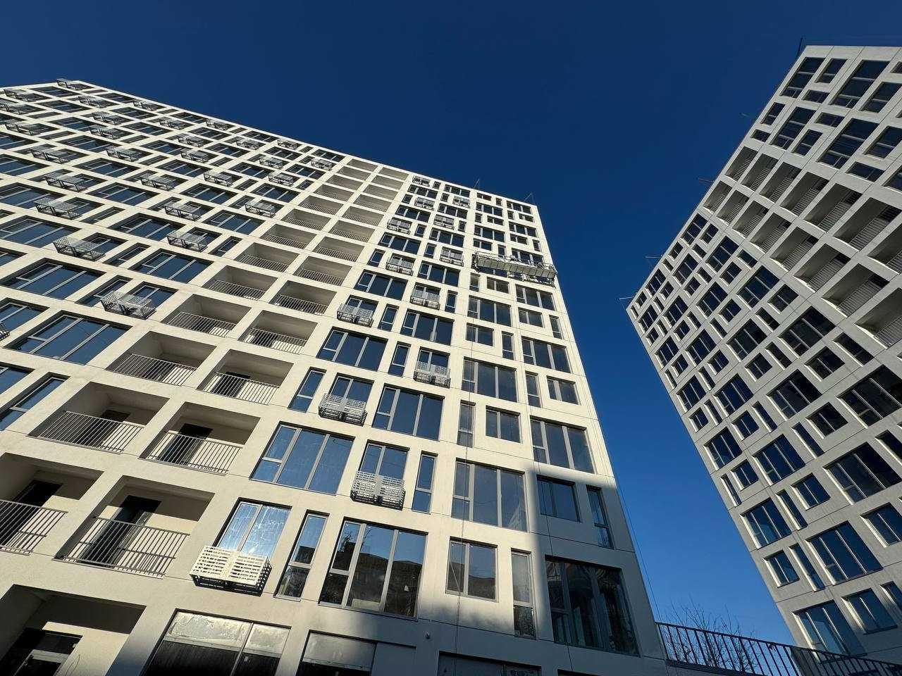 Продам видовую 3-4к квартиру в ЖК Вертикаль/Новобудова