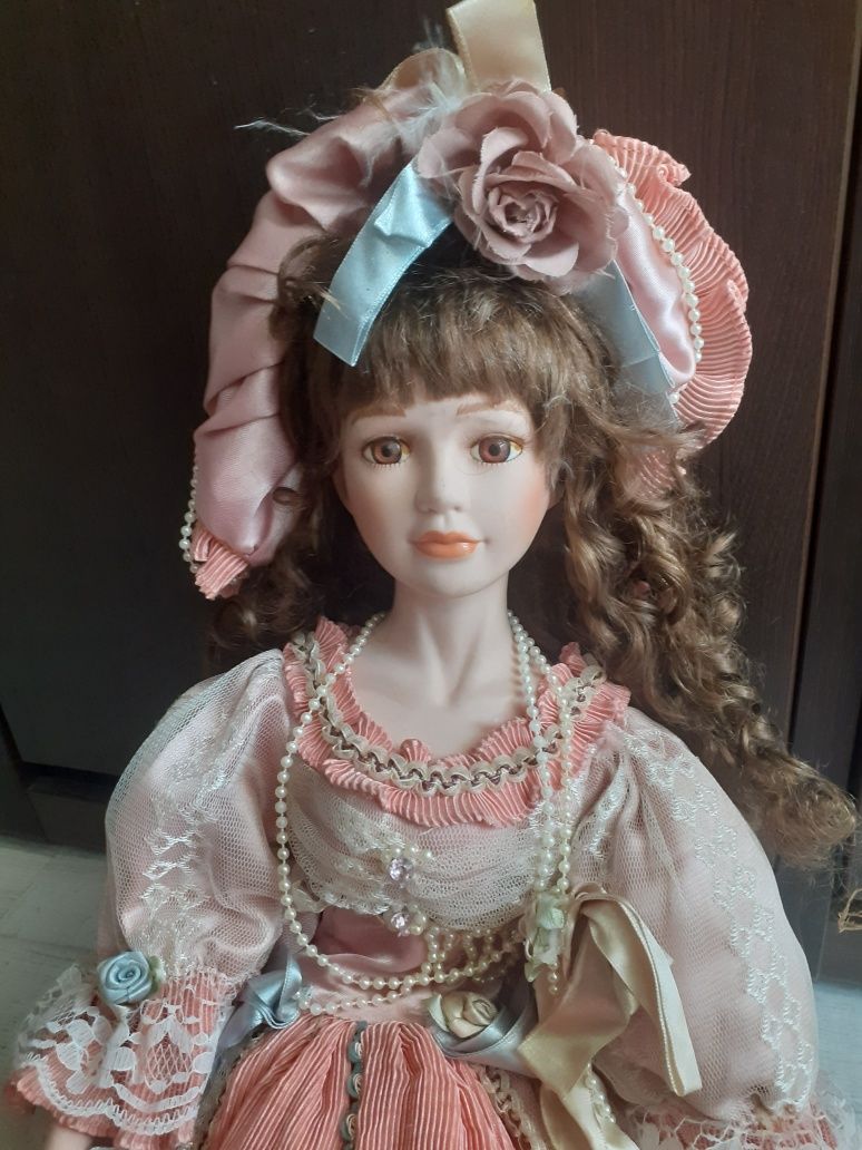 Porcelanowa lalka kolekcjonerska 80cm