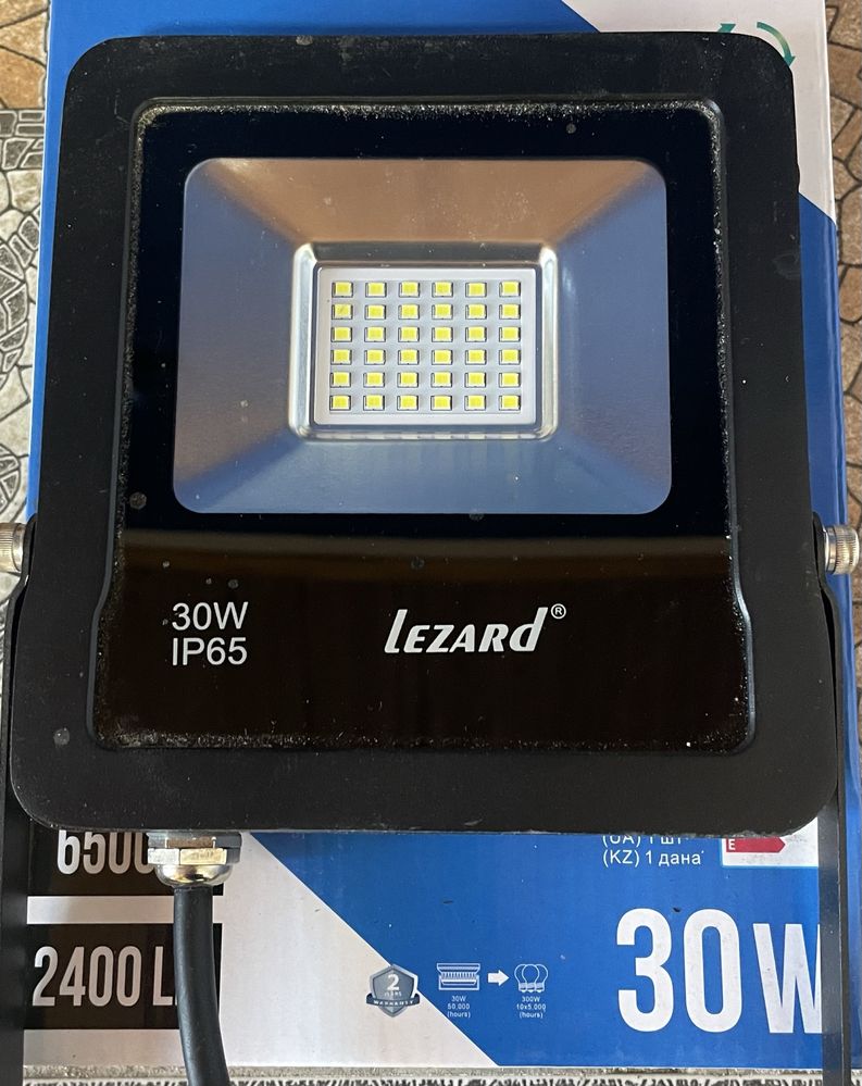 Прожектори LED Лезард Lezard 10W/50W