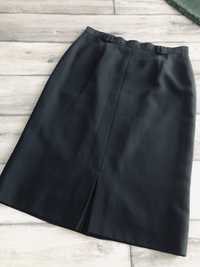 Czarna elegancka spódnica 45 % dziewicza wełna