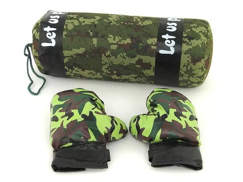 Worek i rękawice bokserskie moro. Adar