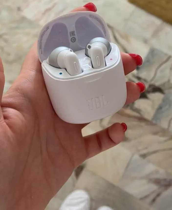 JBL fones em ótimo estado