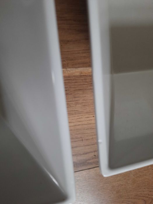 6 dużych misek, średnica 28 cm, wysokość 11,5 cm; salaterki