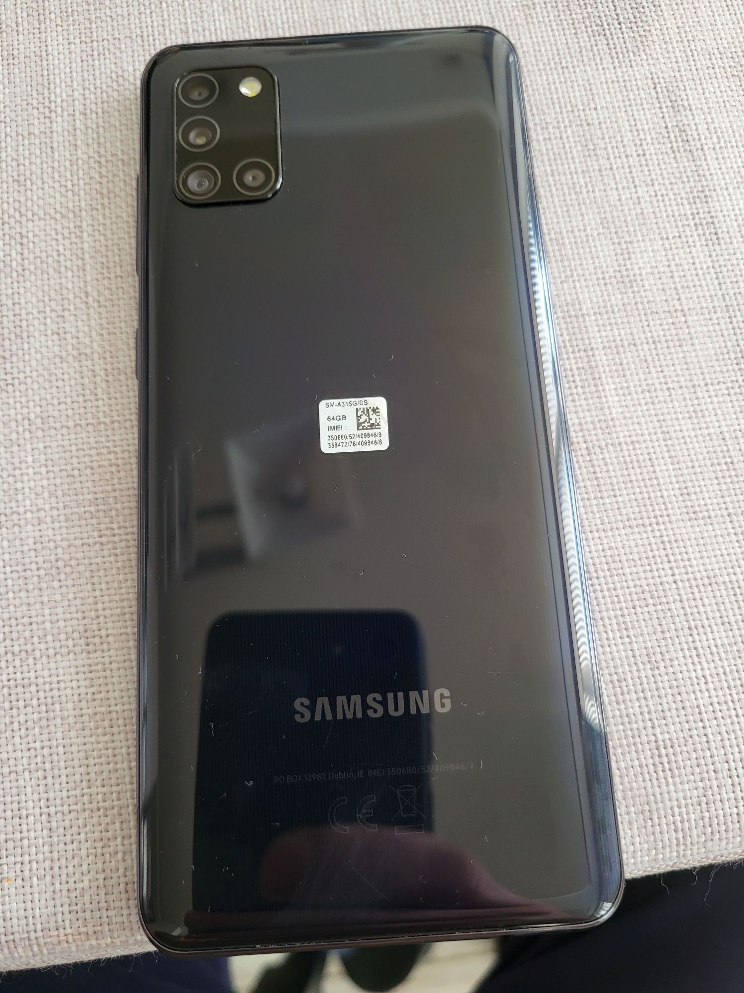 Продам Samsung A31