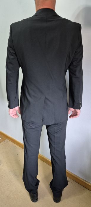 HUGO BOSS roz. 46 S garnitur męski wełniany super stan